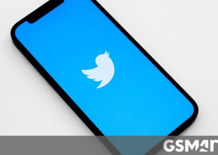 در صورت ثبت نام از طریق آیفون، Twitter Blue ماهانه 11 دلار هزینه خواهد داشت