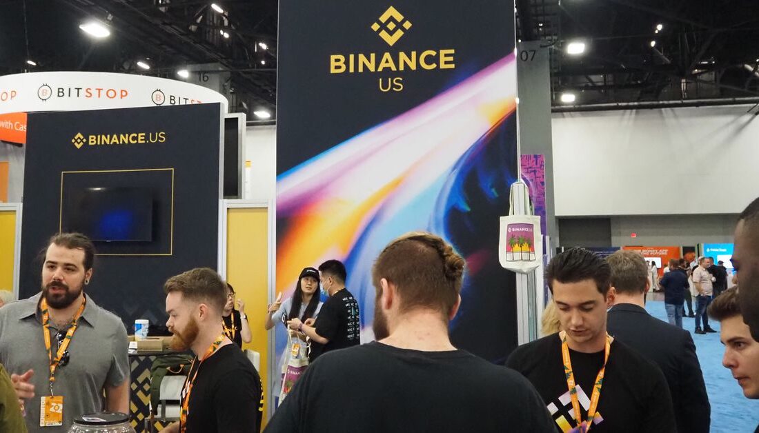 Crypto Exchange Binance سرویس پرداخت را برای مشتریان ایالات متحده معرفی می کند