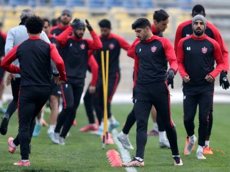 شرایط جوی، تمرین پرسپولیس را تعطیل کرد