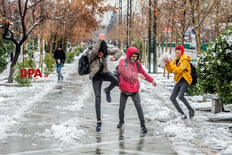 برف زمستانی در تهران