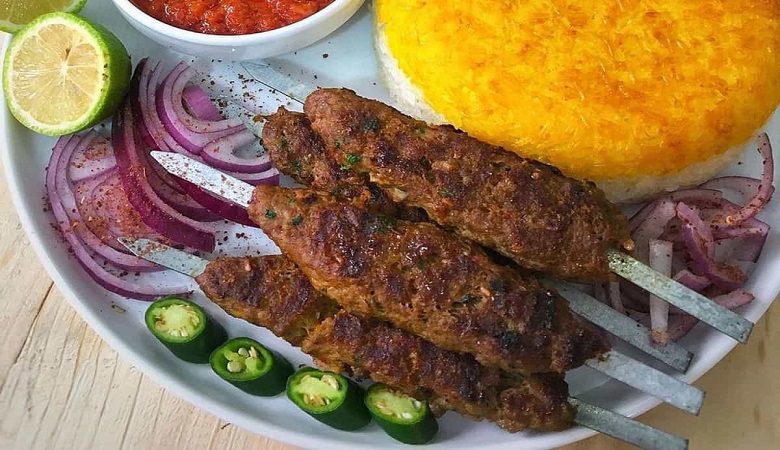 “کباب گوشت و بادمجان”، غذایی لذید با طعمی خاص