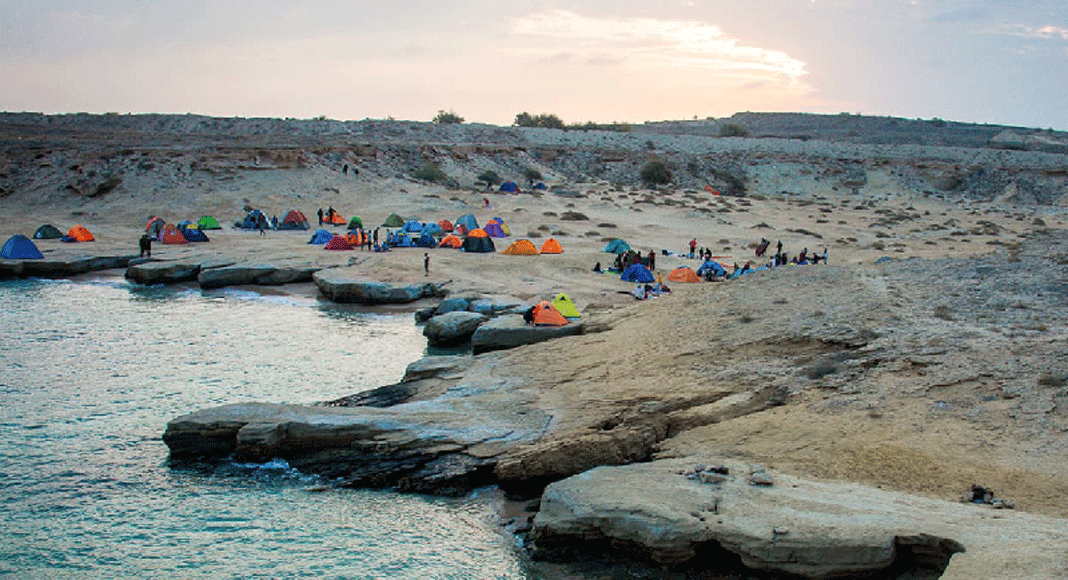 Viaja a la isla cuando |  ¡De la tierra roja al sol!