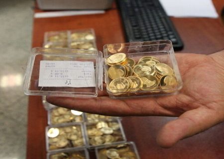 قیمت طلا افزایش و دلار کاهش یافت