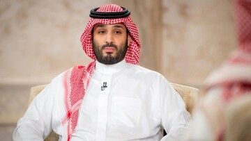 خودنمایی عقیق صورتی ایرانی در قصر بن‌سلمان!+عکس