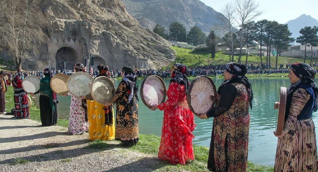 بهترین جاهای دیدنی کرمانشاه (عکس +راهنمای کامل)