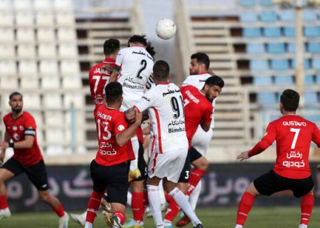 نتیجه نیمه اول بازی تراکتور و پرسپولیس