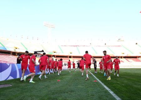 ابراهیمی: نبودن تماشاگران به نفع تیم النصر است/ امیدوارم مهاجم جدید مانند لوکادیا باشد – پرسپولیس نیوز