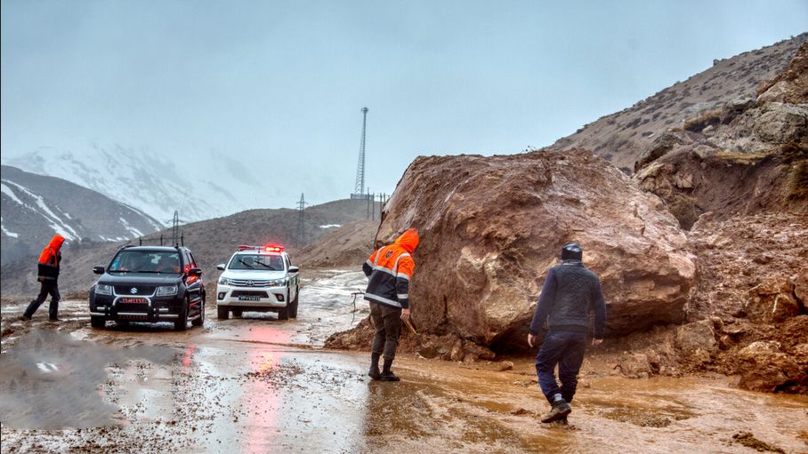 جاده دهلران به آبدانان بازگشایی شد