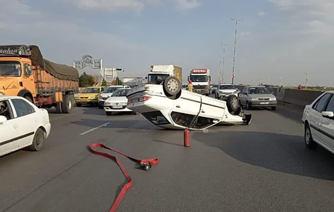 دیدن صحنه تصادف در اتوبان نطنز مرگ مرد جوانی را رقم زد