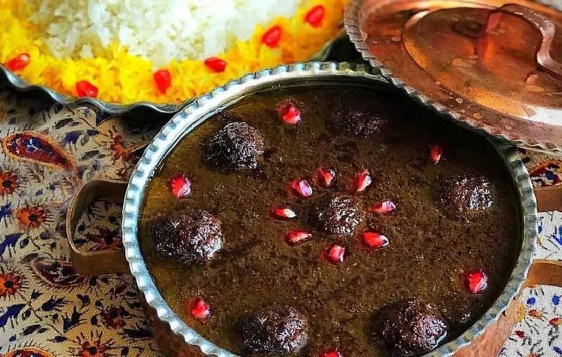 طرز تهیه فسنجون مجلسی به روش های مختلف