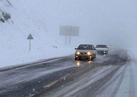 تردد غیرضروری در گردنه های برفی تهران ممنوع شد