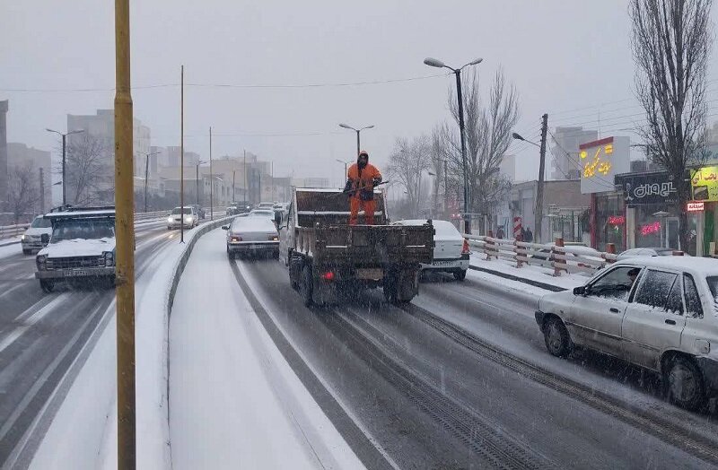 در برخی از گردنه های کردستان می توان با زنجیر چرخ سفر کرد – خبرگزاری مهر ایران و جهان نیوز