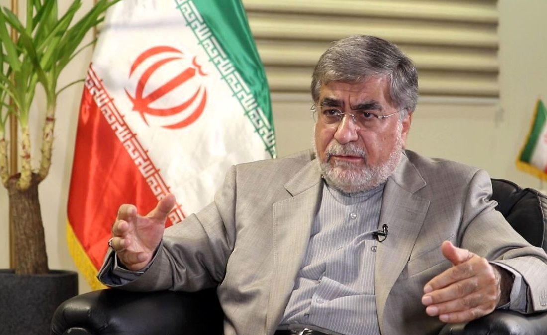 روحانی به دلیل تضاد عقاید سیاسی با اعضای شورای نگهبان رد صلاحیت شد.
