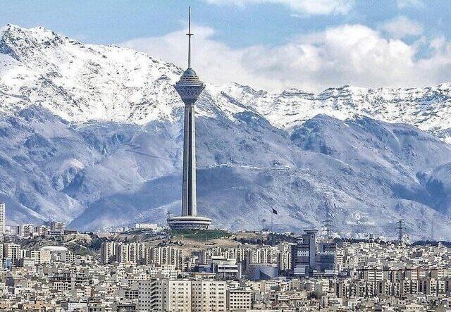 وضعیت آب و هوای تهران;  آسمان نیمه ابری