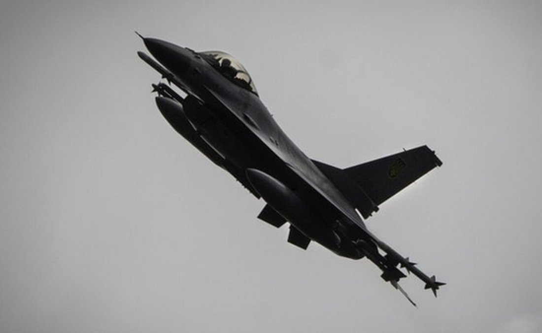 سقوط F-16 گران قیمت اهدا شده به کیف; زلنسکی فرمانده نیروی هوایی را برکنار کرد