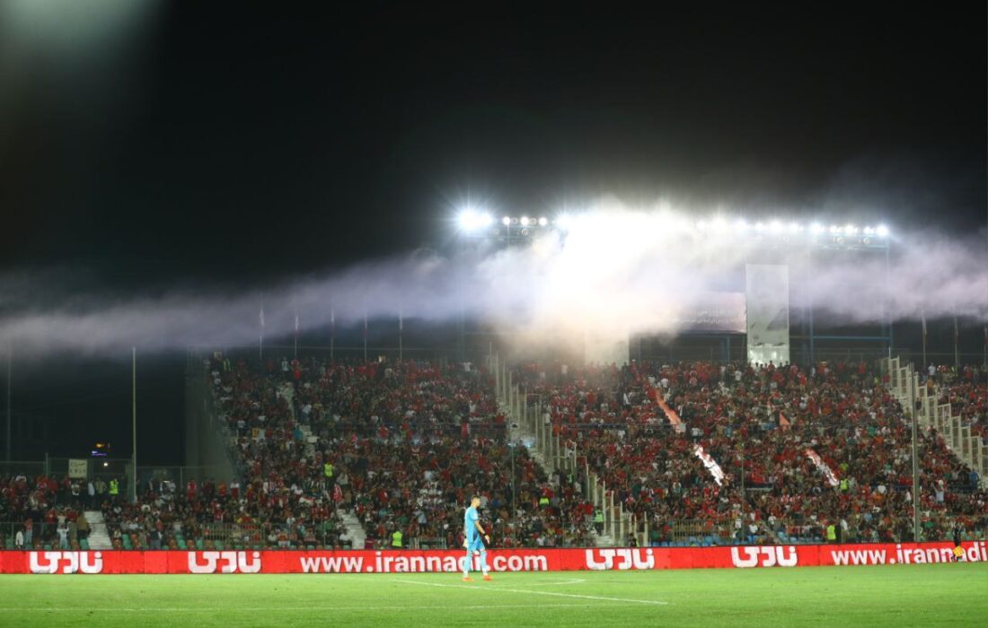 اعتراض هواداران پرسپولیس به قیمت و شادی گل استقلال – قرمز نیوز – پرسپولیس نیوز