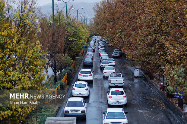 بازگشایی مدارس کلاف ترافیک همدان را سردرگم کرد/شهرداری خواب است