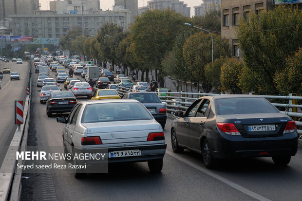 بازگشایی مدارس کلاف ترافیک همدان را سردرگم کرد/شهرداری خواب است