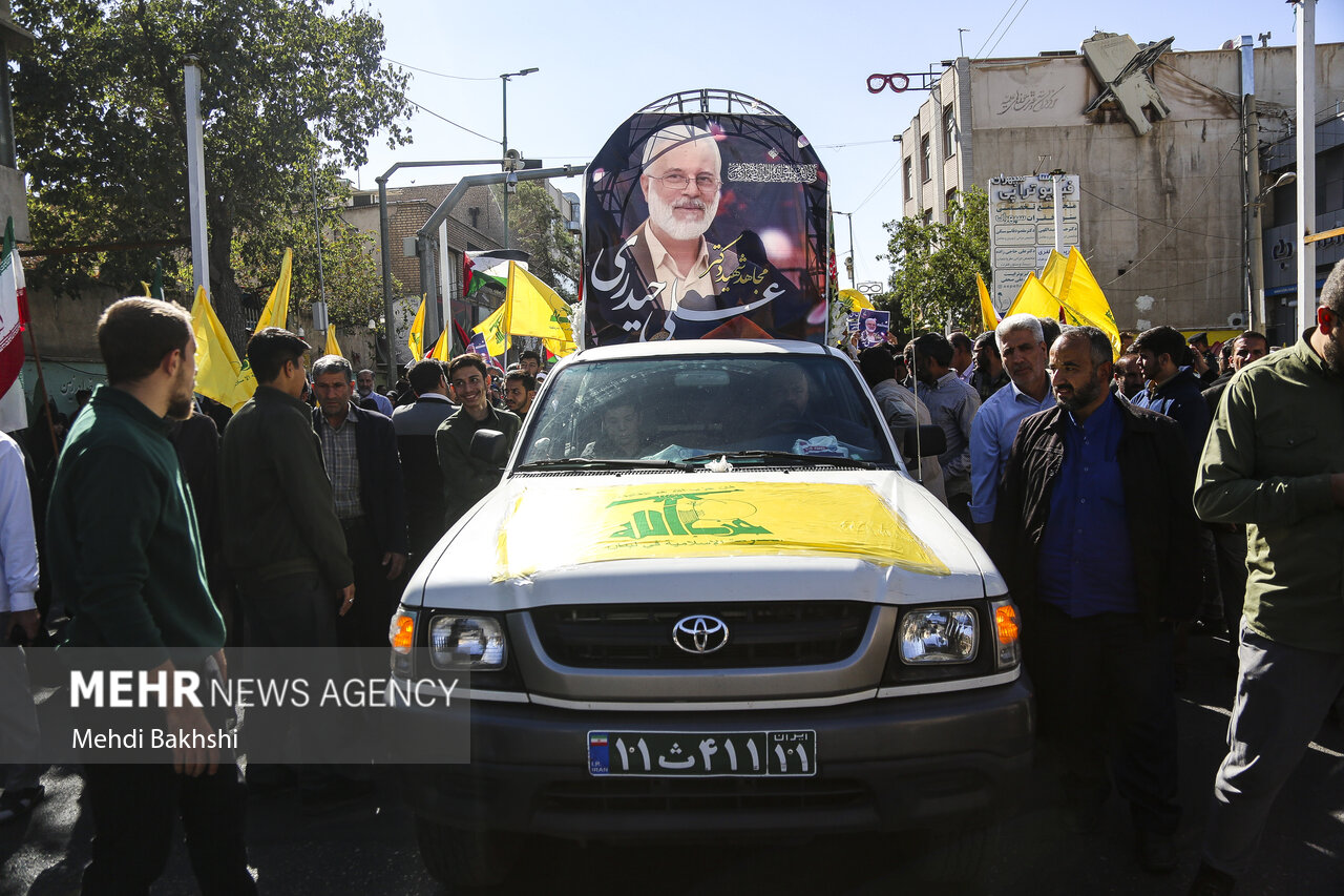 راهپیمایی باشکوه فرزند قم فریاد مرگ بر اسرائیل را طنین انداز می کند/ پرچم مقاومت بر زمین نمی ماند – خبرگزاری مهر از ایران و جهان.